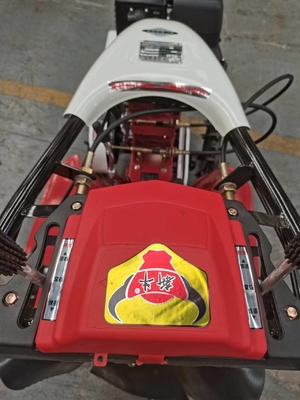 EY28 Motore a benzina a quattro ruote motrici Mini Power Tiller Cultivator con struttura del telaio
