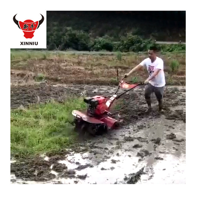 Tiller elettrico agricolo a cingola versatile con larghezza di raccolta 15-35 cm e trazione a quattro ruote