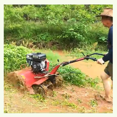 Forte e resistente 170F a quattro ruote motrici Mini Power Tiller Cultivator per sia campi di riso che terra asciutta