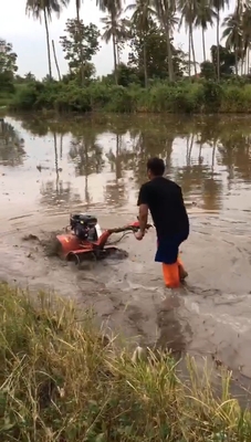 Durabile 170F Motore a benzina a quattro ruote motrici Agricoltore per campi di riso e terra asciutta 65 KG