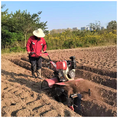 Coltivatori a quattro ruote ad alta velocità Macchine agricole Equipaggiamento con motore diesel di progettazione