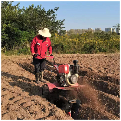 Larghezza regolabile 45-85cm 4KM/h Velocità di lavoro Coltivatore di aratura per il lavoro agricolo