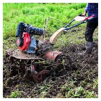 Mini Tiller con trasmissione a 4 ruote con dimensione 1100*1050*880mm e velocità di lavoro di 4 km/h